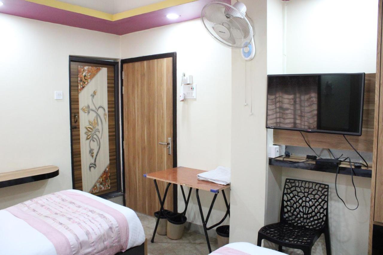 Hotel Square Park Dibrugarh Exterior photo